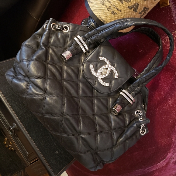 CHANEL😍🥰 - Picture 1 of 11